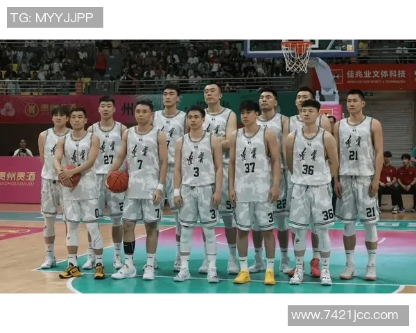 上海全运男篮小组赛表现优异以3胜1负战绩晋级成功