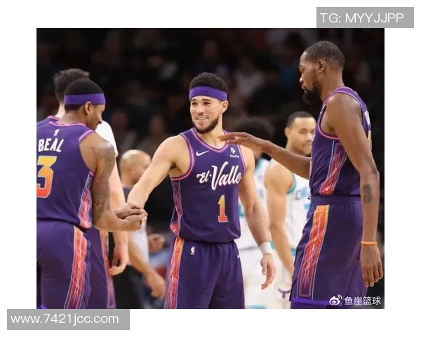 布克谈绝杀三分未中经历成长不后悔选择展现勇气与决心