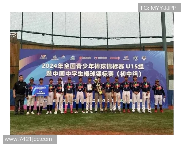 上海海港U15队在青少年精英联赛第二阶段以3比0战胜北京国安U15队展现强劲实力 上海海港U15队在青少年精英联赛第二阶段以3比0战胜北京国安U15队展现强劲实力