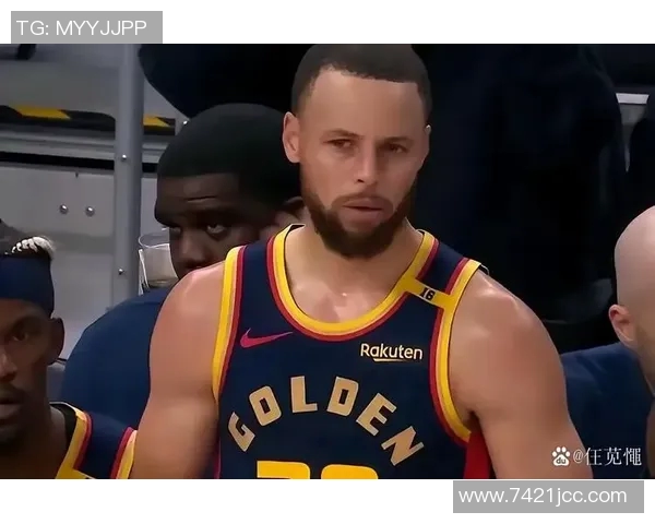 库里背靠背狂砍42分与35分创历史最老后卫得分新高 库里背靠背狂砍42分与35分创历史最老后卫得分新高