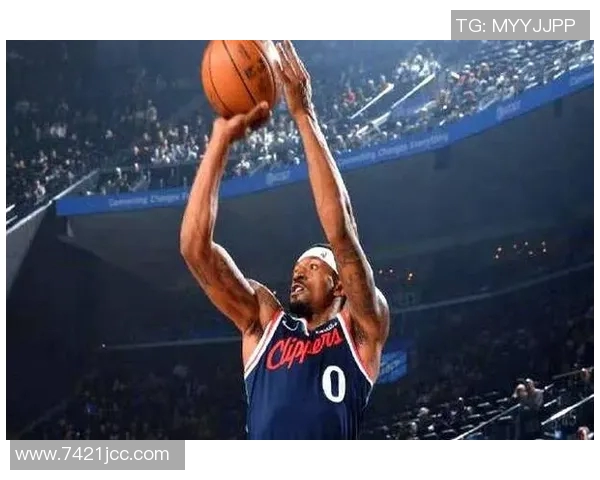 比尔每场收入833万还获千万买断快船损失两位明星球员鲍科比 比尔每场收入833万还获千万买断快船损失两位明星球员鲍科比