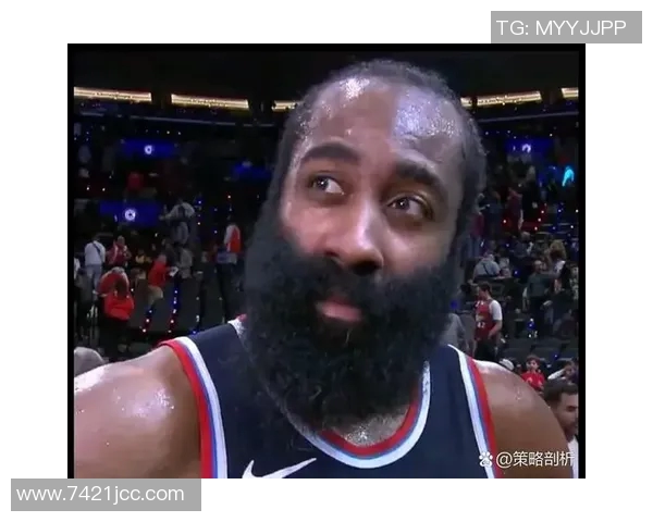 哈登36岁依然拼搏场均出战38分钟展现不屈精神如同地主家的驴