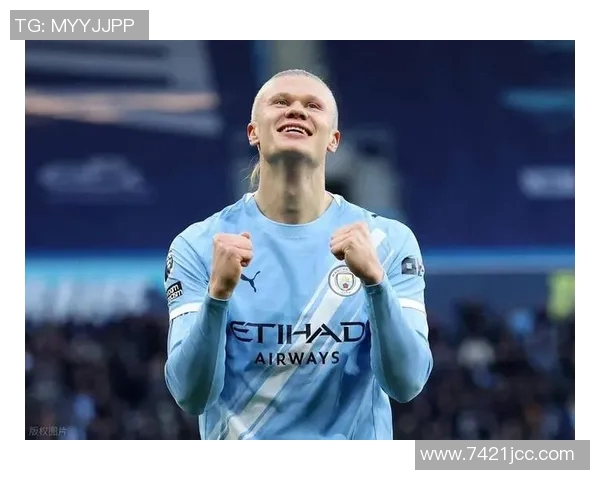 曼城球员哈兰德迪亚斯携手探访儿童医院捐赠超1300份温暖礼物