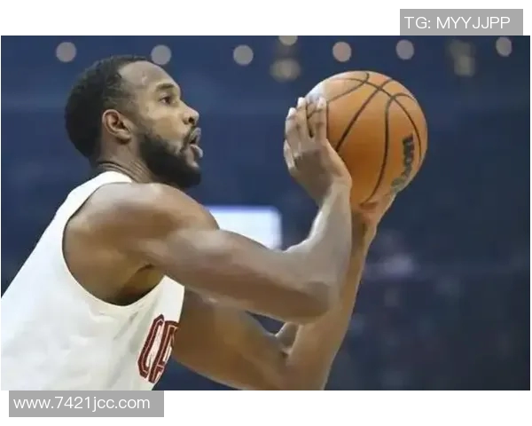 莫布里展现全能进攻能力精准外线三分助力球队再创佳绩