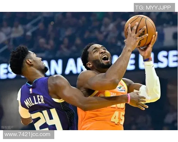 克尼佩尔表现出色4号秀16投9中砍下全队最高24分并贡献5个前场篮板 克尼佩尔表现出色4号秀16投9中砍下全队最高24分并贡献5个前场篮板