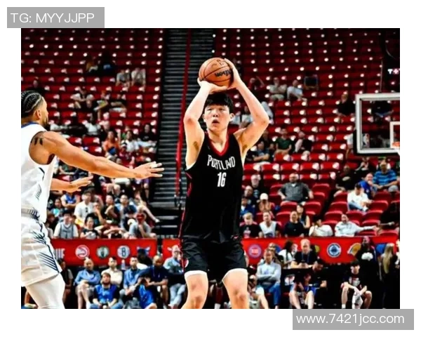 开拓者即将迎战杨瀚森是否会被下放G联盟参与明日比赛引发关注 开拓者即将迎战杨瀚森是否会被下放G联盟参与明日比赛引发关注