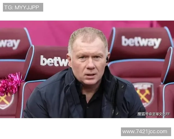 斯科尔斯称托纳利为英超最佳中场基恩反驳认为赖斯更出色 斯科尔斯称托纳利为英超最佳中场基恩反驳认为赖斯更出色