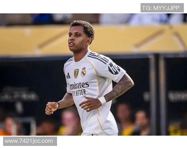 梅开二度的罗德里戈在社交媒体分享庆祝照片表达付出值得的感慨