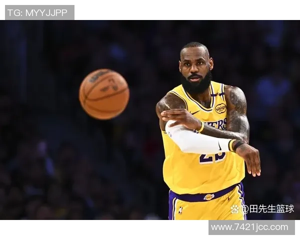 詹姆斯复出后场均上场时间引发争议湖记认为32到33分钟更为合理 詹姆斯复出后场均上场时间引发争议湖记认为32到33分钟更为合理